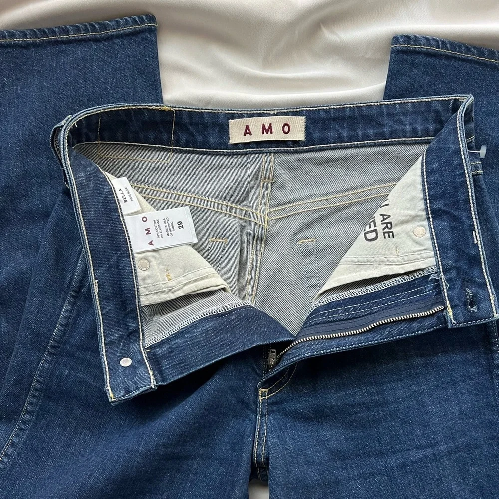 AMO Bella Dark Wash Jeans 👖 - Picture 2 of 6
